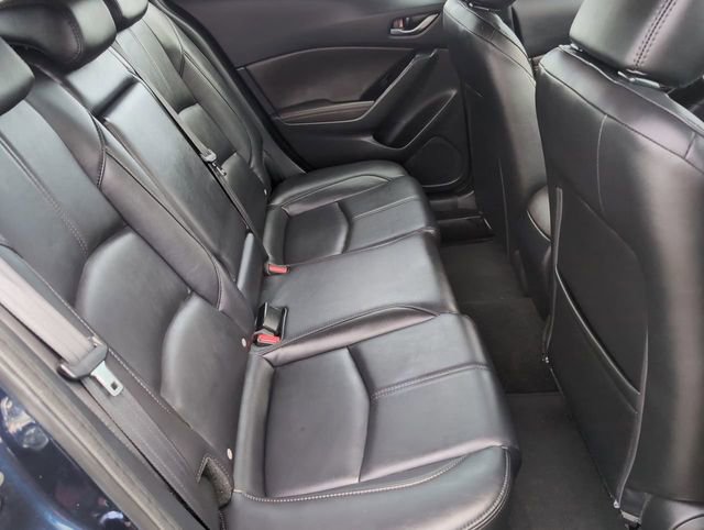 Used 2018 MAZDA MAZDA3 Touring image 30