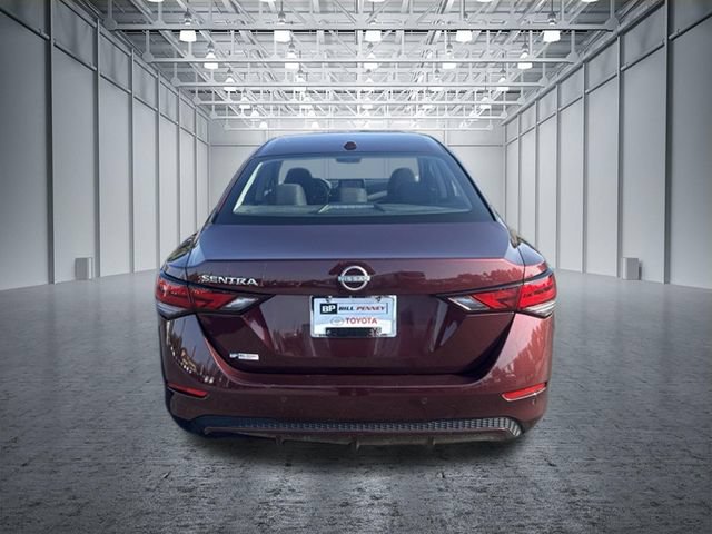 Used 2025 Nissan Sentra SV FWD image 4