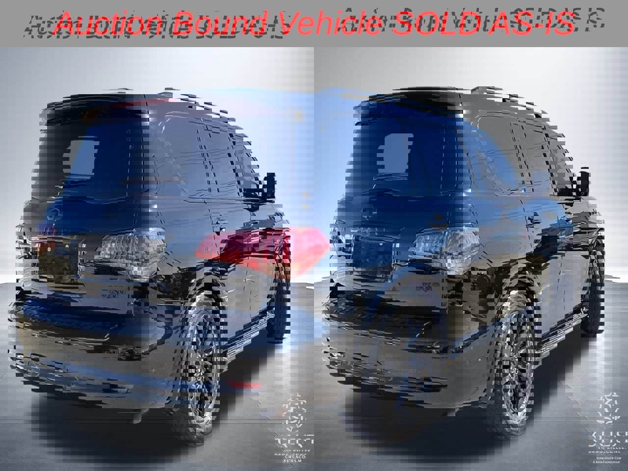 Used 2017 INFINITI QX80 4WD image 2