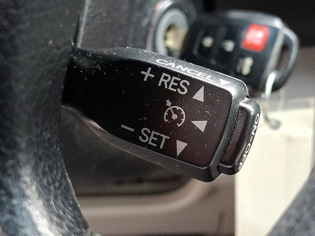 Used 2014 Toyota Camry LE FWD image 23