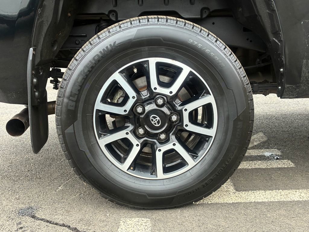 Used 2020 Toyota Tundra SR5 w/ TRD Off-Road Package image 12