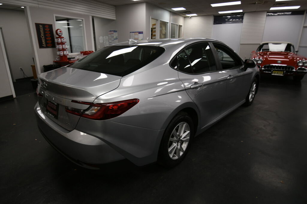 Certified 2025 Toyota Camry LE image 7