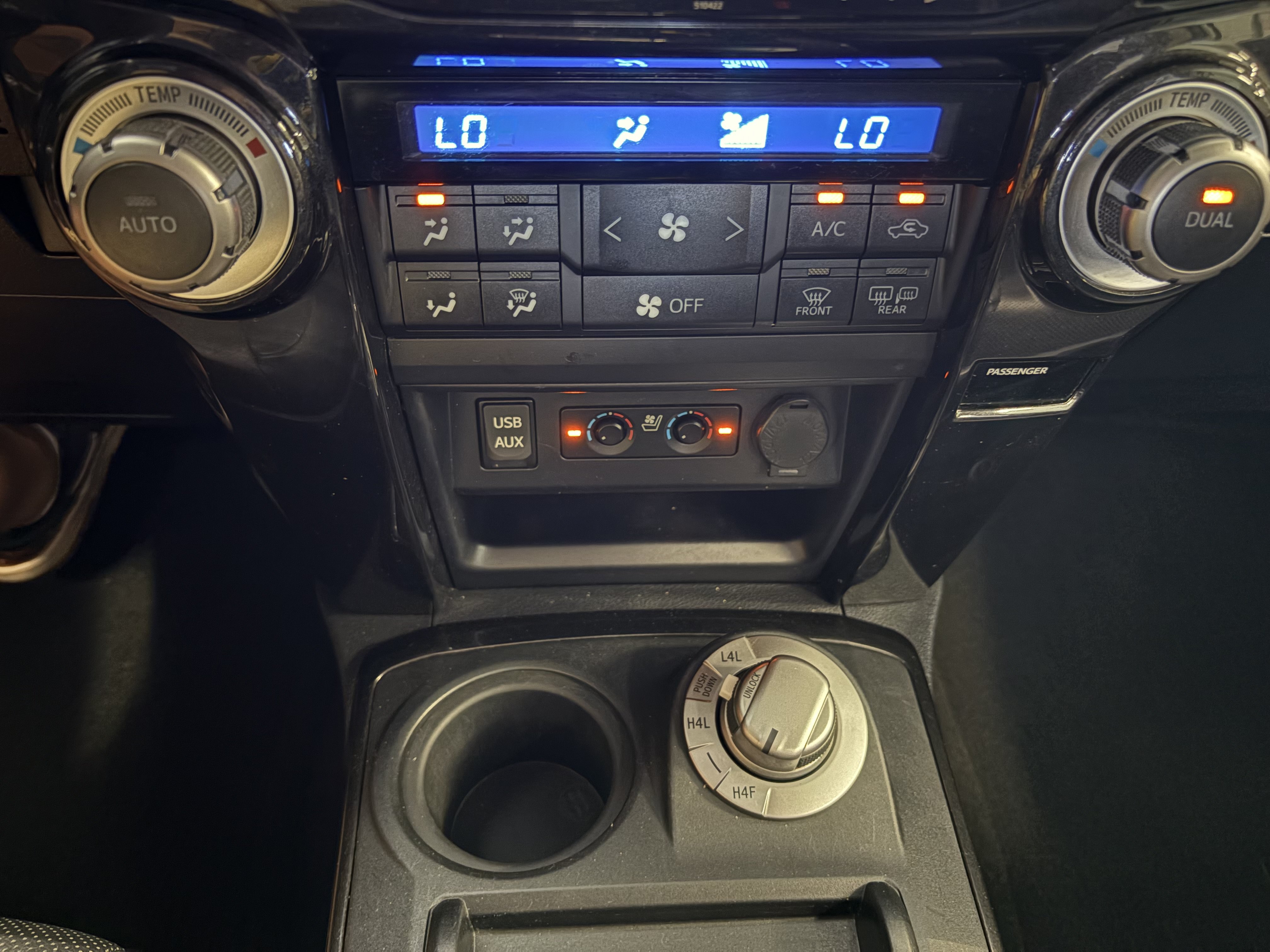 Certified 2019 Toyota 4Runner Limited AWD/4WD image 19