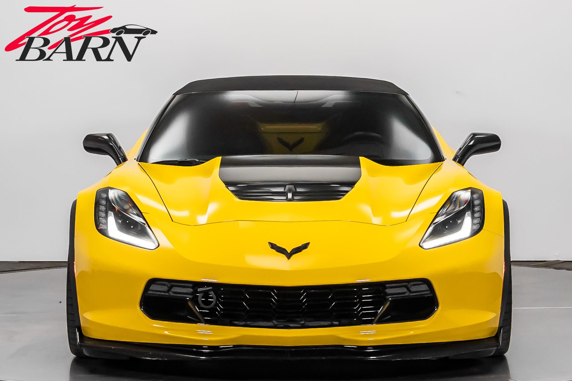 Used 2015 Chevrolet Corvette Z06 w/ 2LZ Preferred Equipment Group image 16