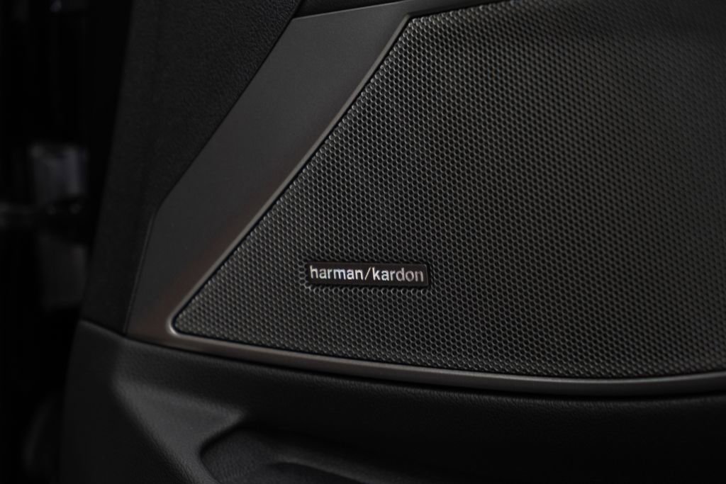 Used 2026 BMW M3 Competition w/ Executive Package image 33