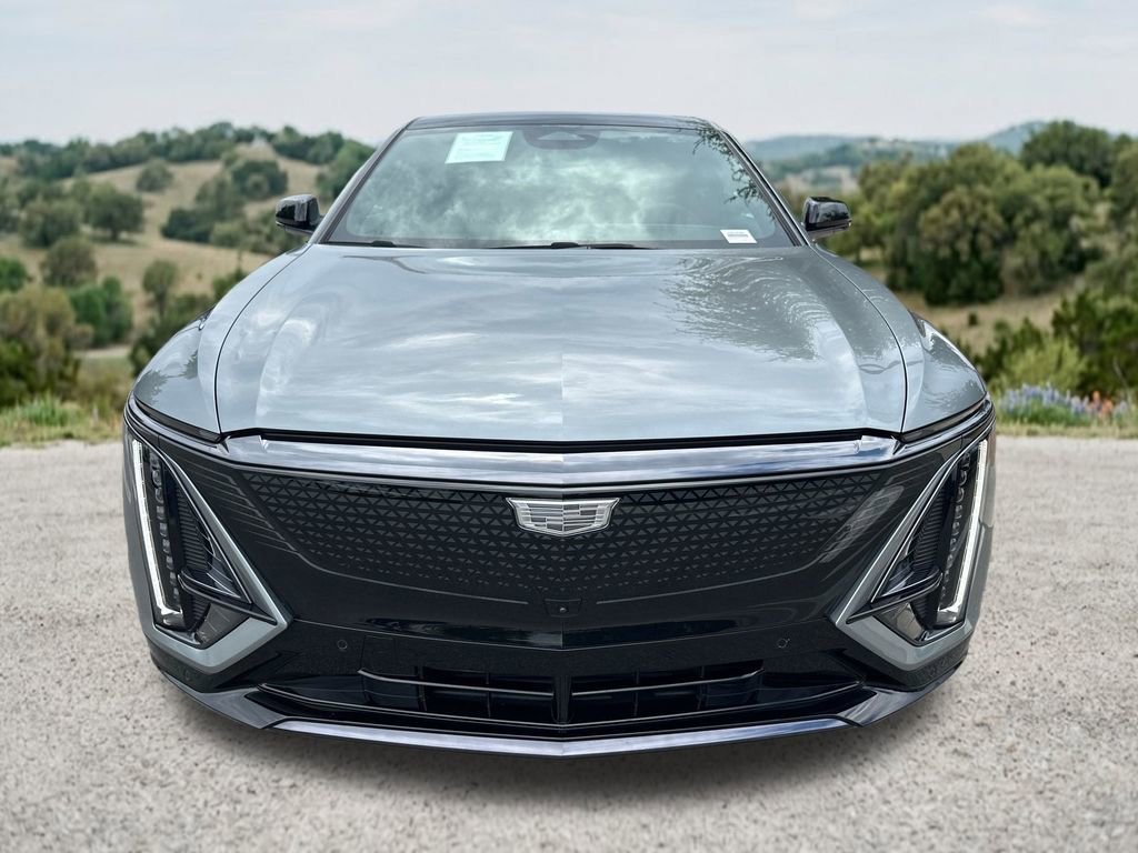 Used 2024 Cadillac Lyriq Sport RWD video 2