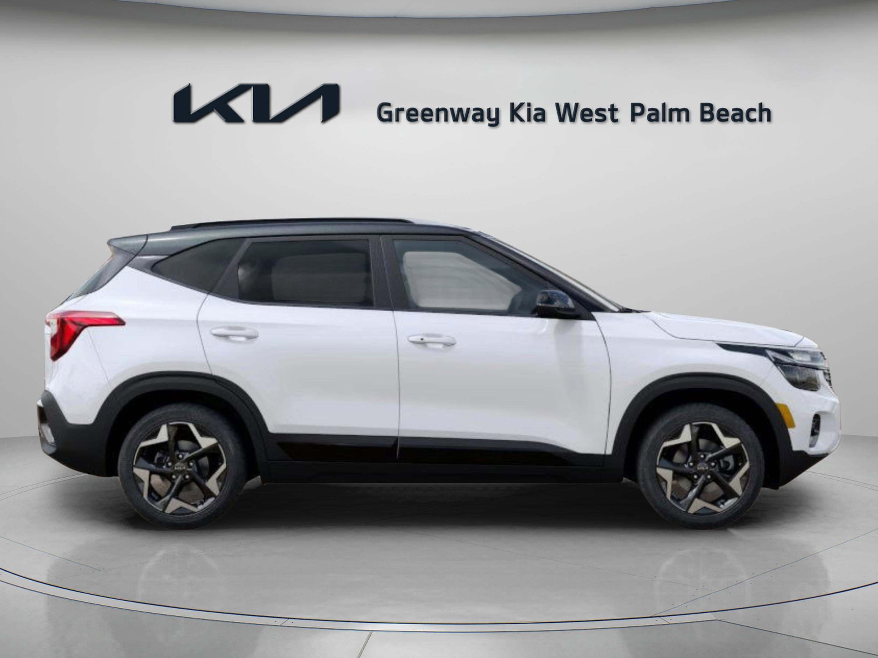 New 2026 Kia Seltos S image 9