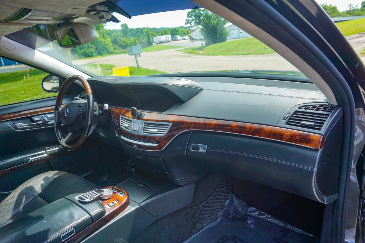 Used 2007 Mercedes-Benz S 600 image 32