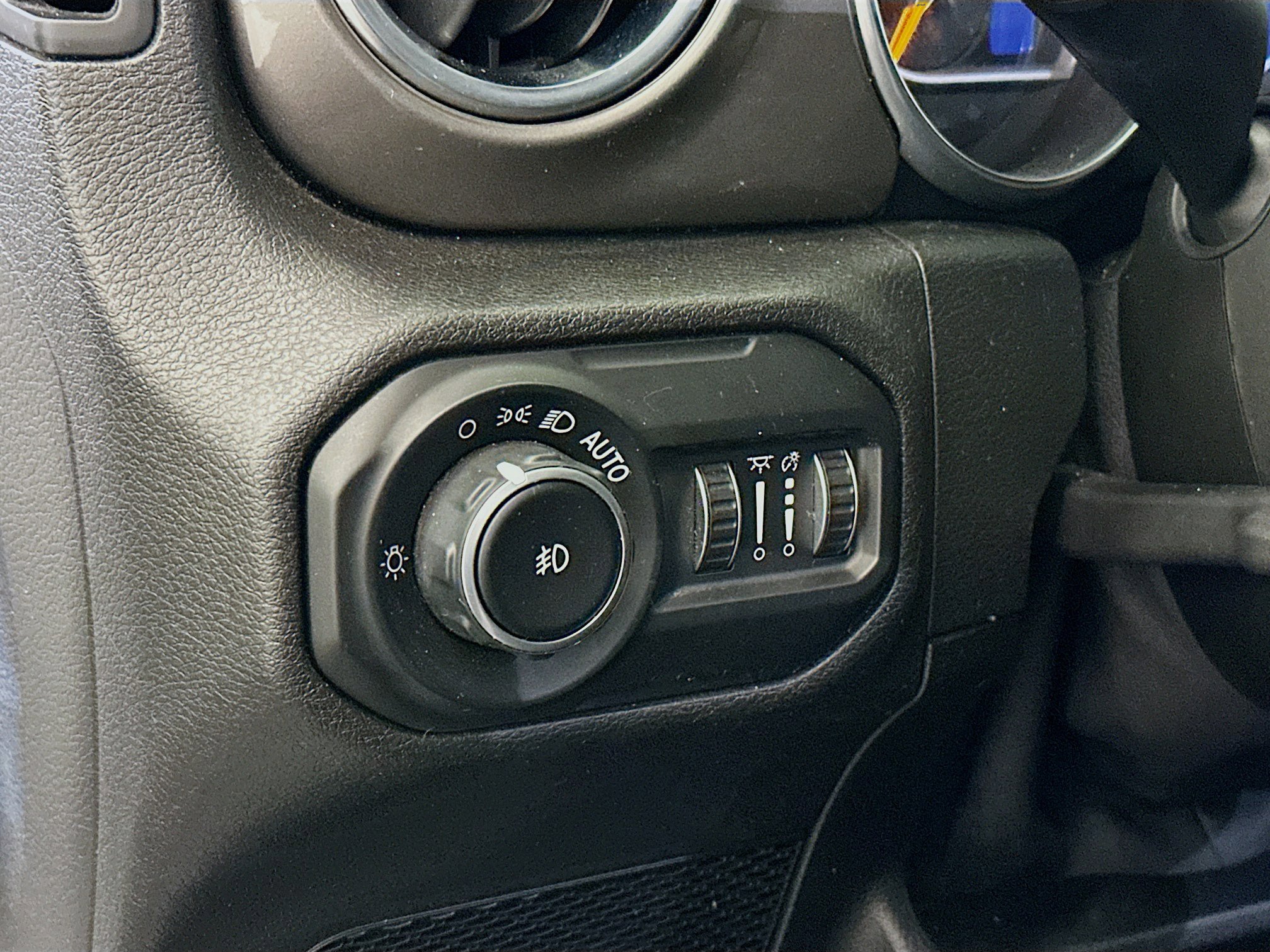 Used 2021 Jeep Wrangler Unlimited Sahara image 17