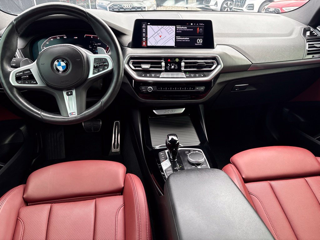 Used 2024 BMW X3 xDrive30i w/ M Sport Package AWD/4WD image 29
