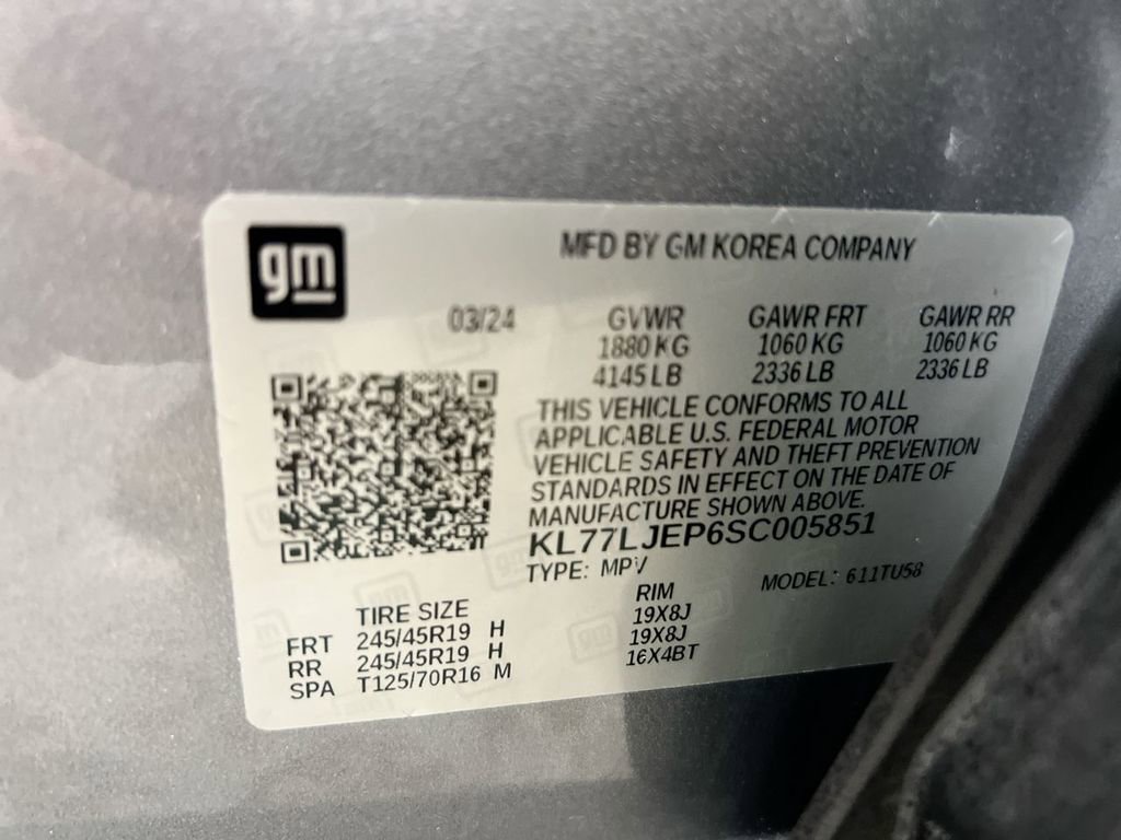 Used 2025 Chevrolet Trax RS w/ Driver Confidence Package image 27