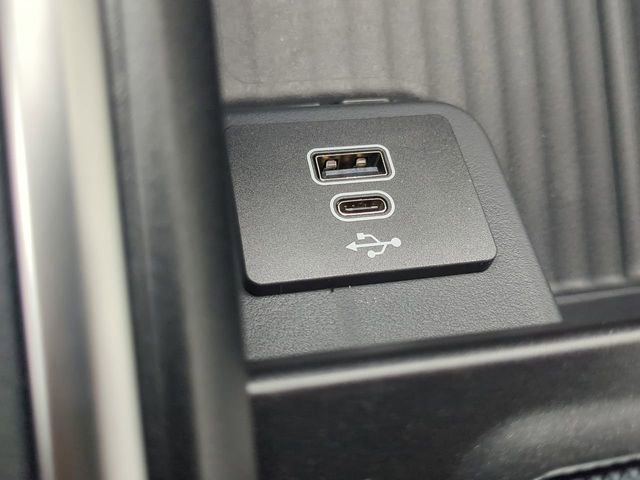 New 2026 Ford Expedition Platinum w/ Stealth Appearance Package image 23