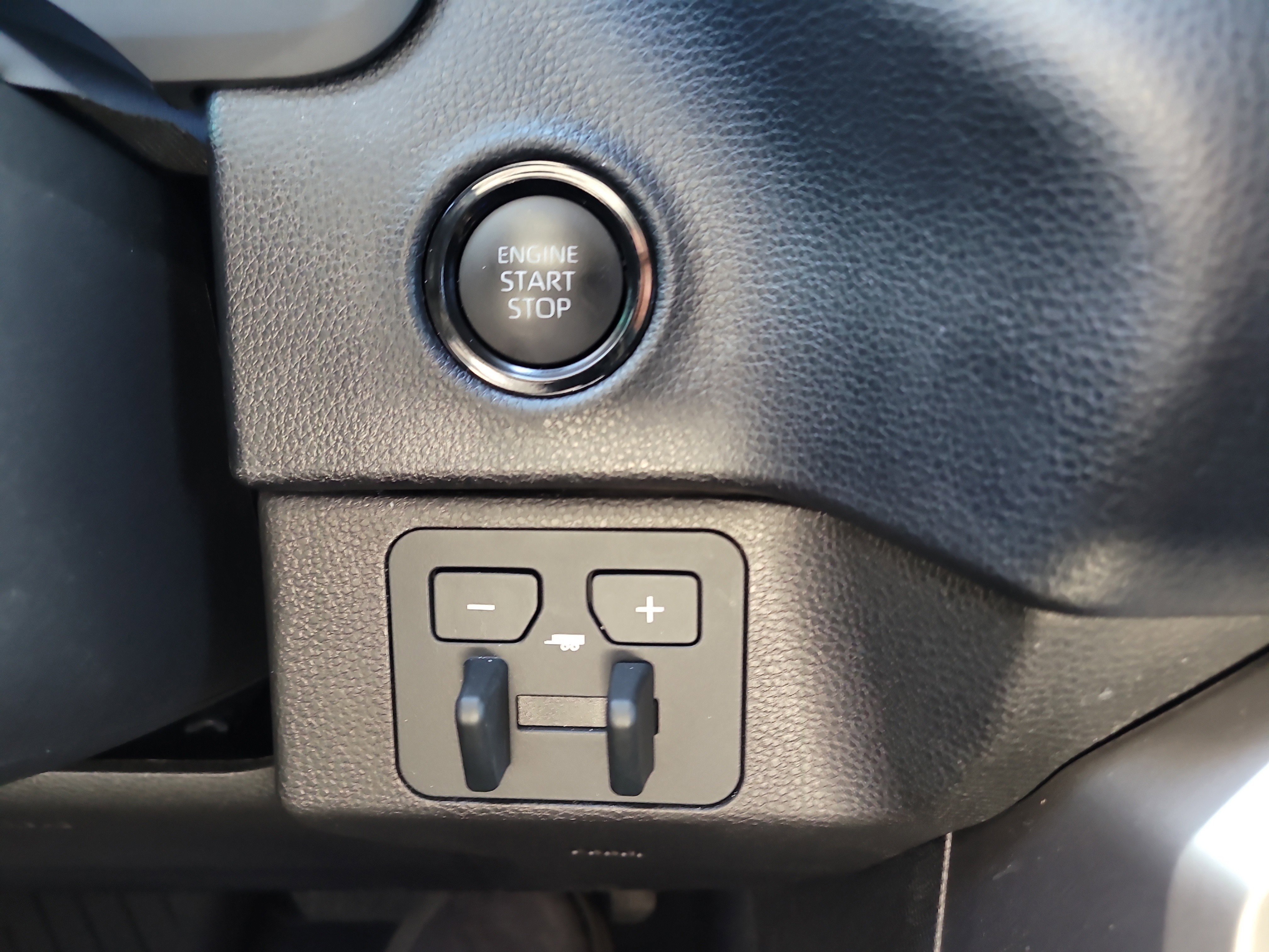 Certified 2026 Toyota Tundra SR5 w/ SR5 Premium Package image 28