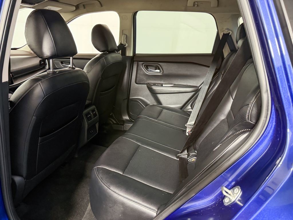 Certified 2021 Nissan Rogue SV AWD/4WD image 32
