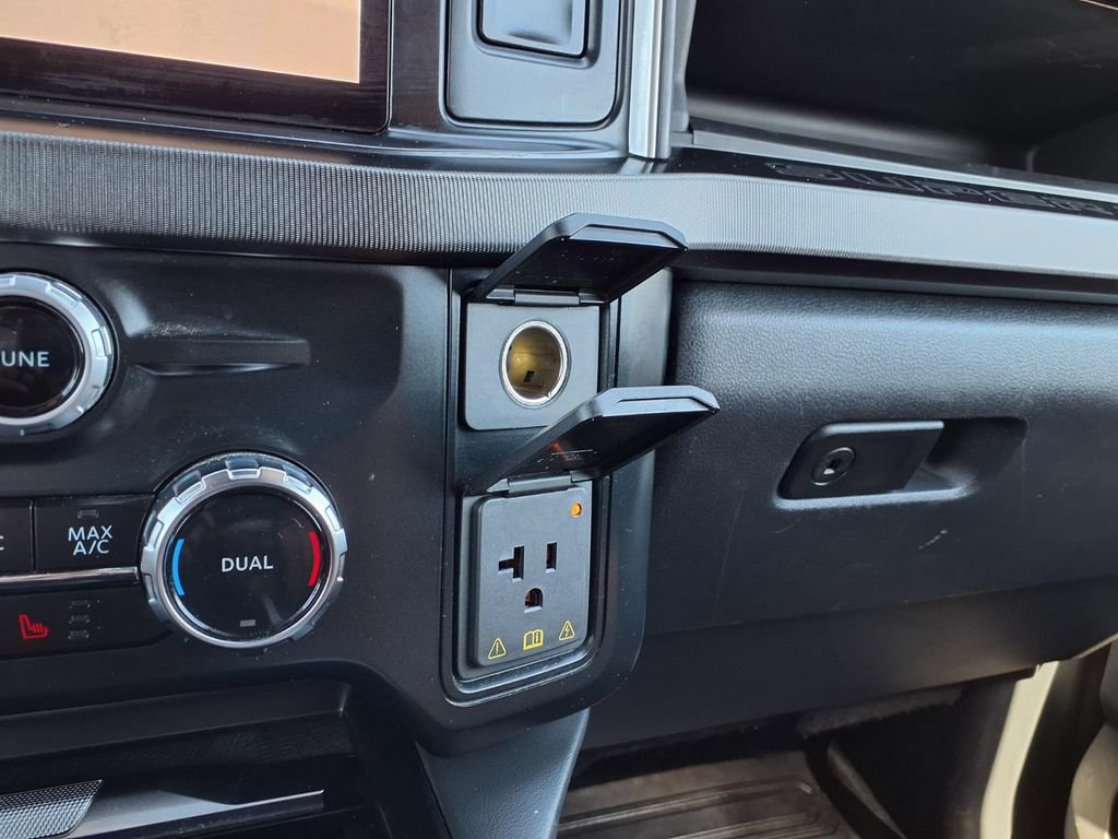 Used 2023 Ford F250 Platinum AWD/4WD image 33