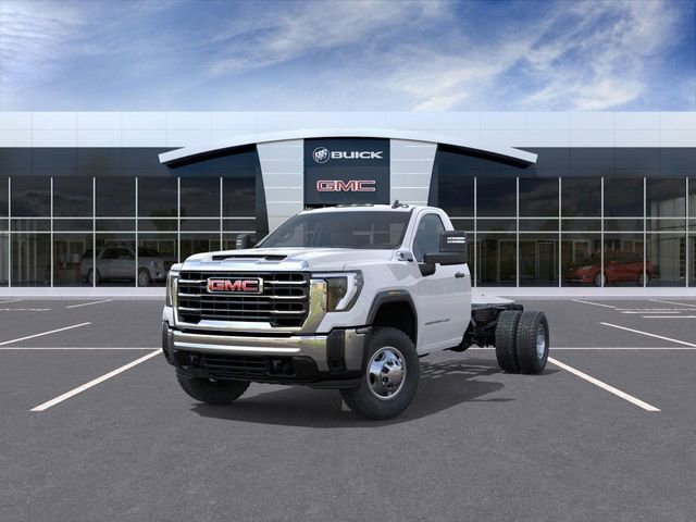 New 2026 GMC Sierra 3500 Pro image 8