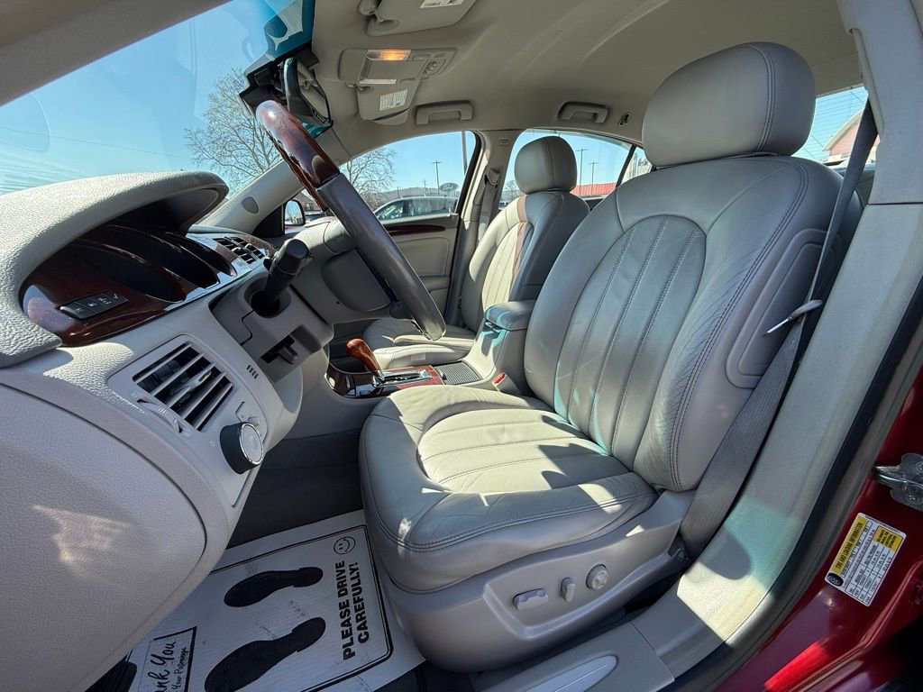 Used 2008 Buick Lucerne CXL w/ Ultra Confidence Package image 15