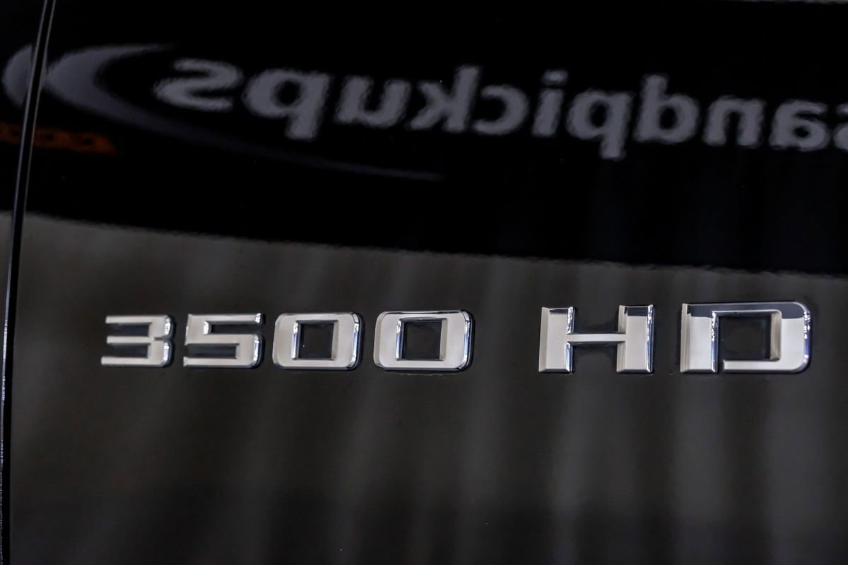 Used 2022 Chevrolet Silverado 3500 High Country w/ Z71 Off-Road Package image 46