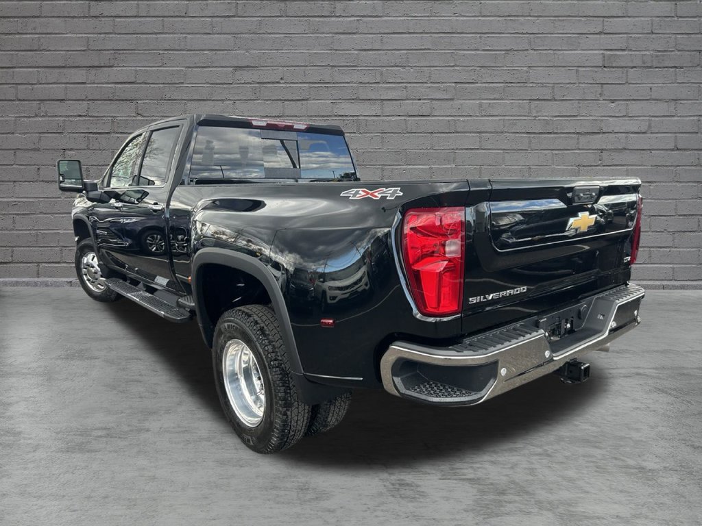 New 2026 Chevrolet Silverado 3500 LTZ w/ LTZ Convenience Package AWD/4WD image 5