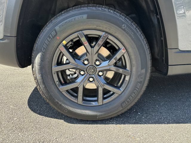 New 2027 Jeep Grand Cherokee Altitude AWD/4WD image 17