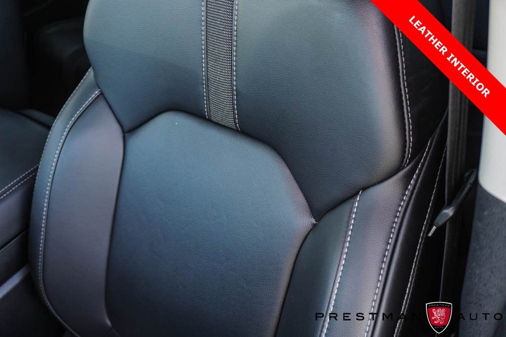 Used 2025 Honda Pilot Touring image 14