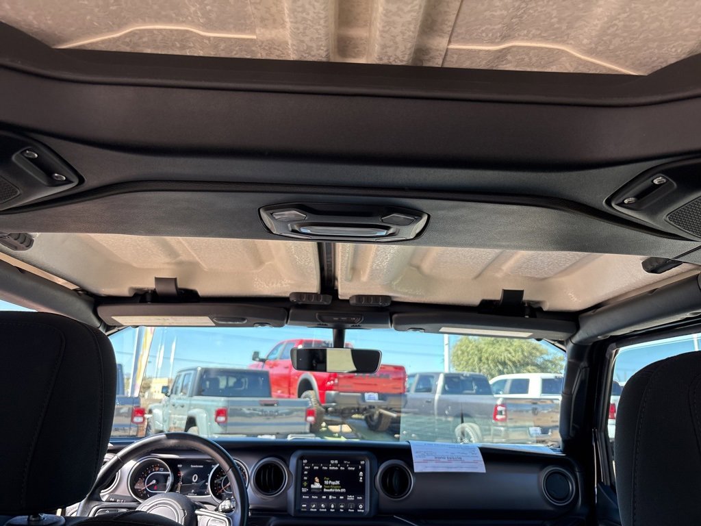 Used 2021 Jeep Wrangler Willys image 35