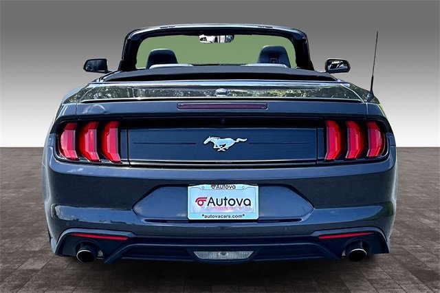 Used 2023 Ford Mustang Premium image 5