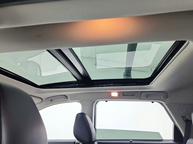 Used 2025 Nissan Pathfinder SL w/ SL Premium Package image 29