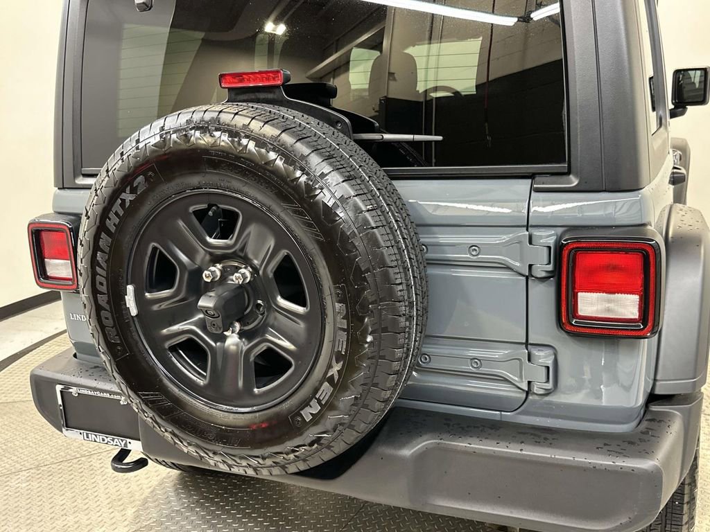 Certified 2025 Jeep Wrangler Sport image 8
