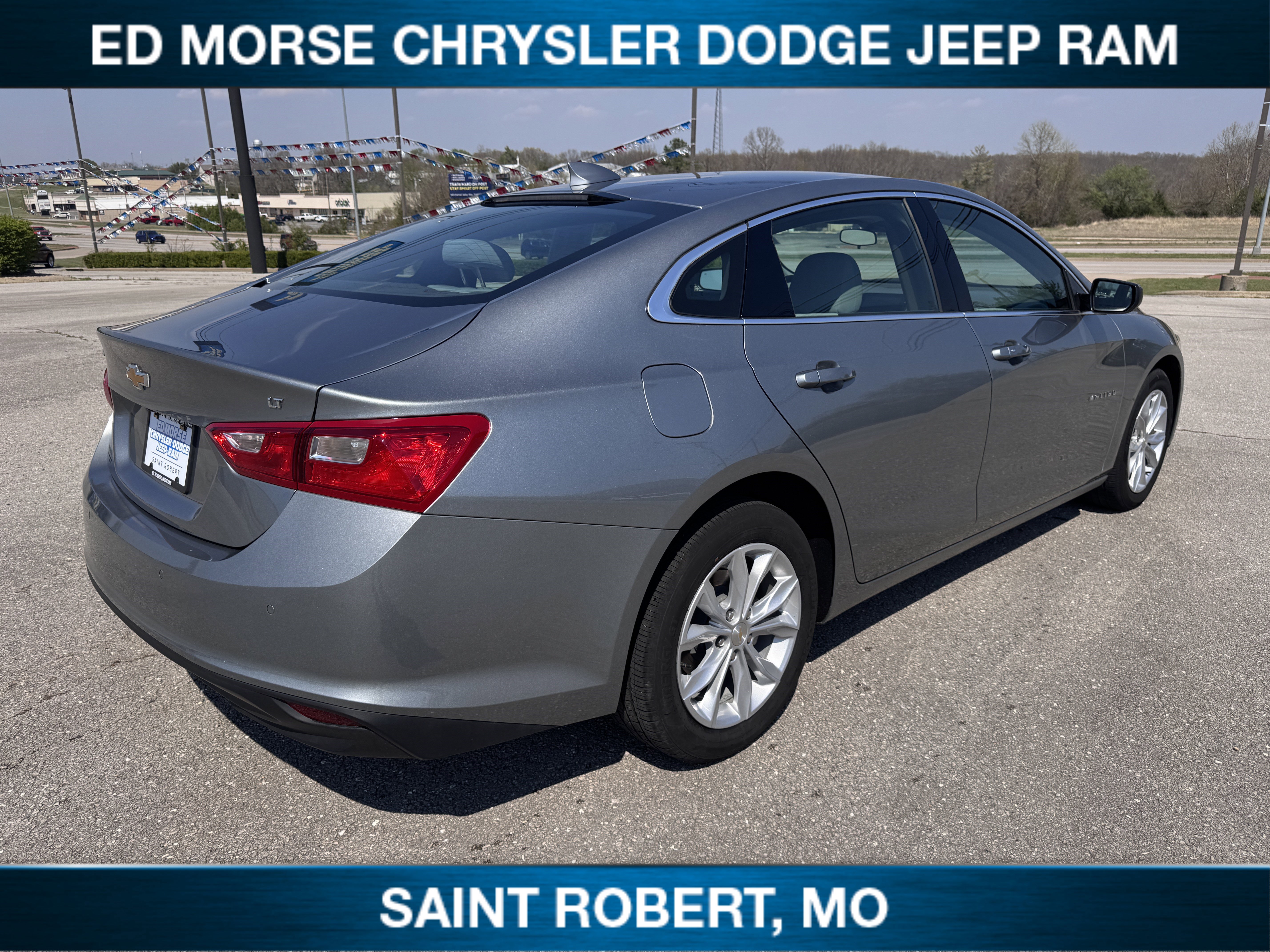 Used 2025 Chevrolet Malibu LT FWD image 6