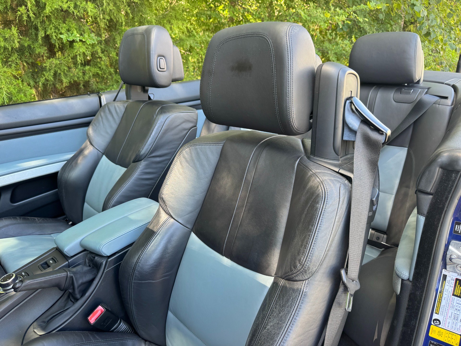 Used 2012 BMW M3 Convertible RWD image 34