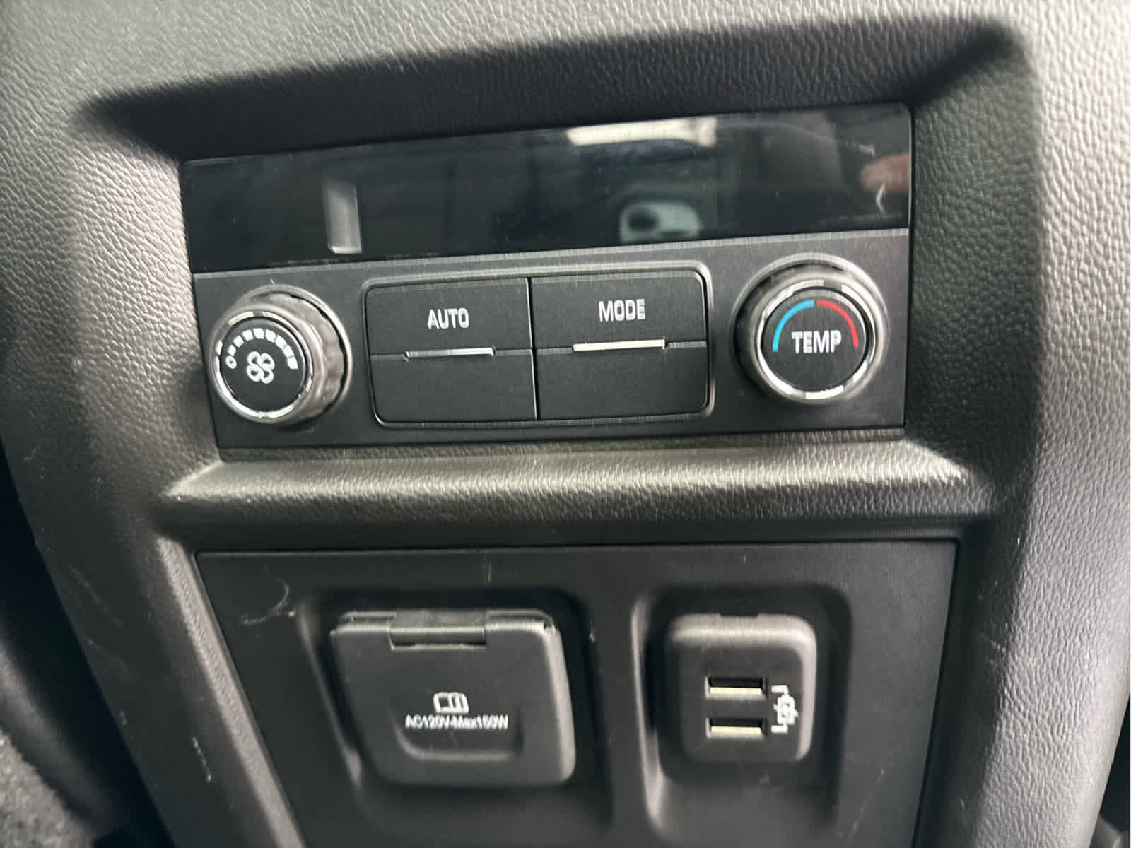 Certified 2022 Chevrolet Traverse RS image 40