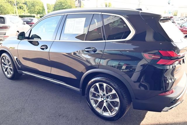 Used 2024 BMW X5 xDrive40i w/ Premium Package AWD/4WD image 12