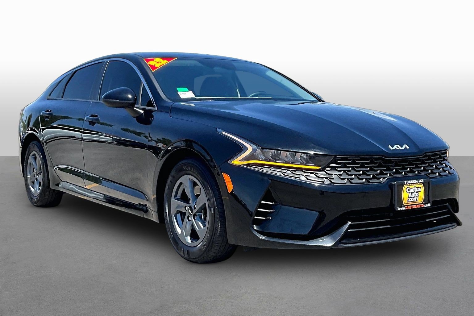 Used 2022 Kia K5 LX FWD image 10