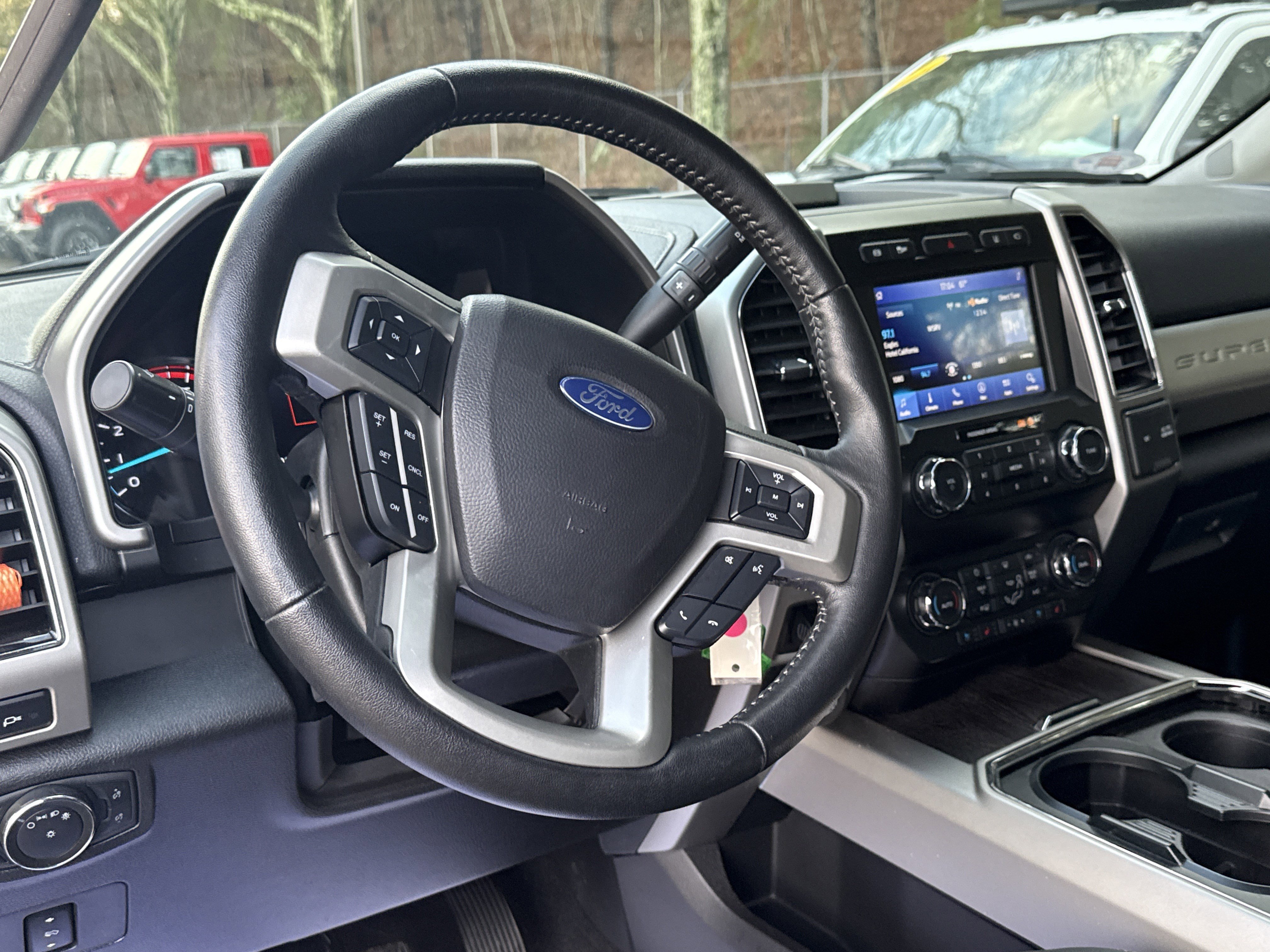 Used 2020 Ford F250 Lariat w/ Chrome Package AWD/4WD image 22