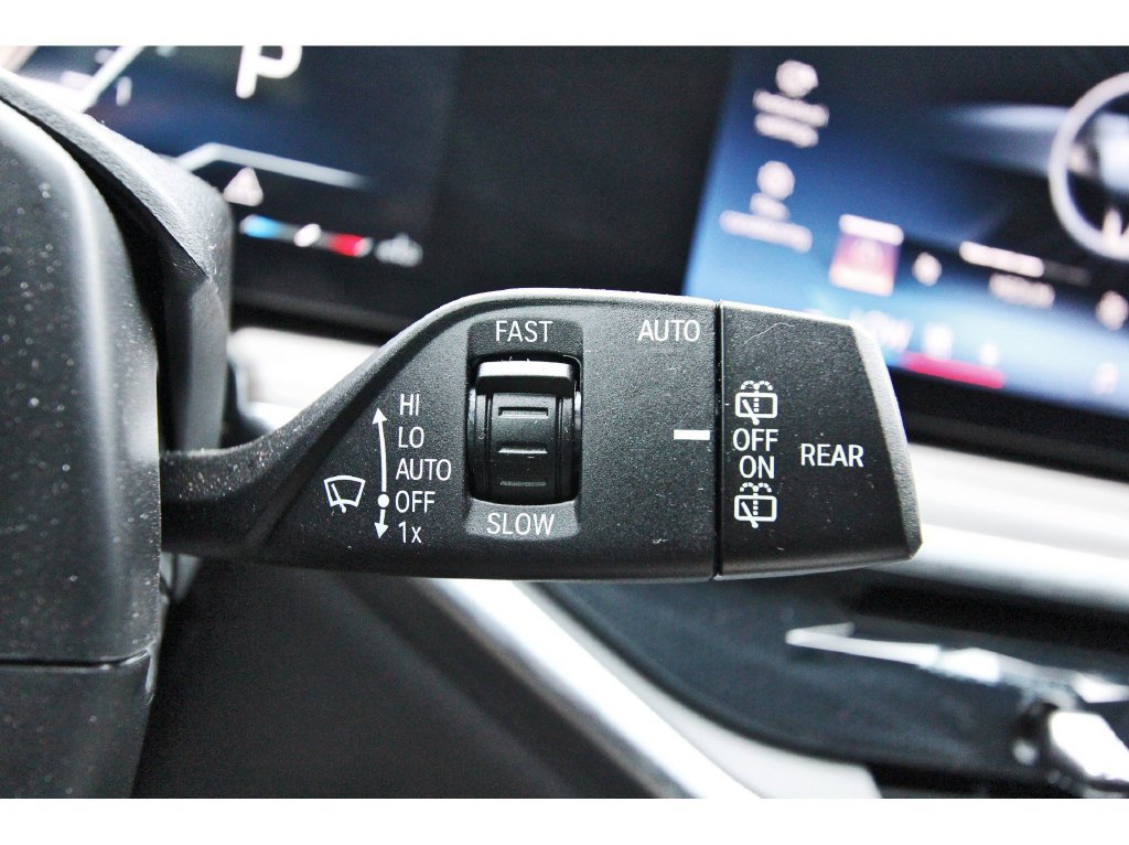 Used 2025 BMW X5 sDrive40i w/ Parking Assistance Package RWD image 20