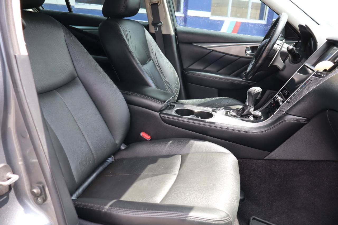 Used 2016 INFINITI Q50 3.0t Premium w/ 3.0T Premium Plus Package RWD image 15