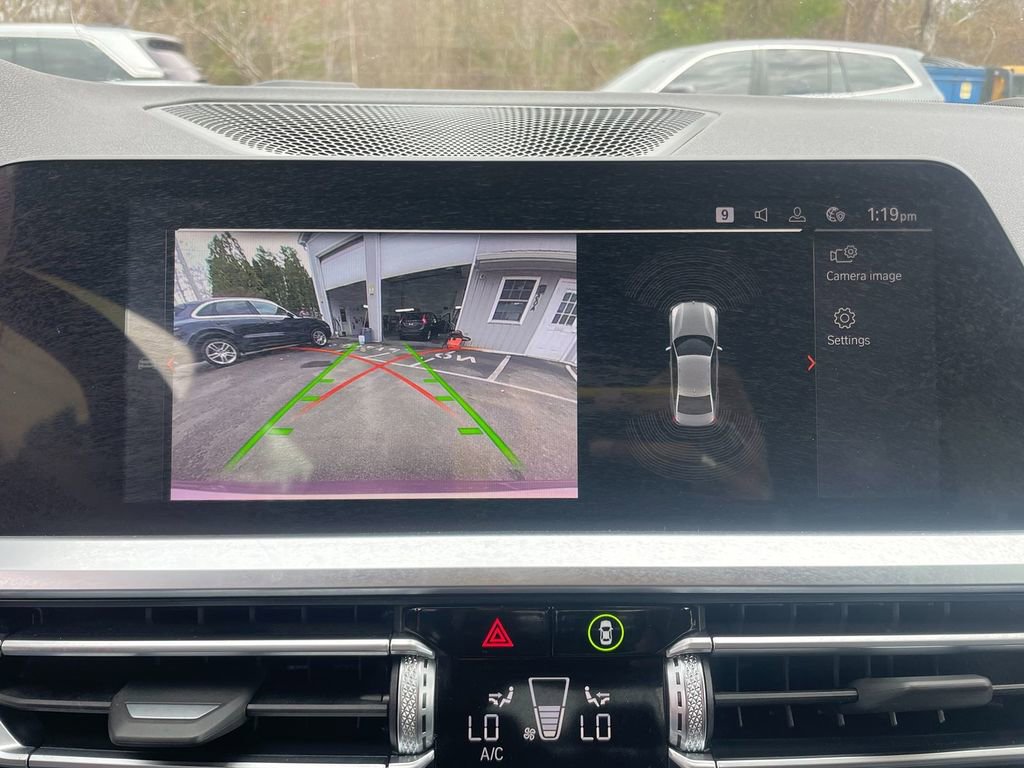 Used 2022 BMW 330i xDrive Sedan w/ M Sport Package image 22