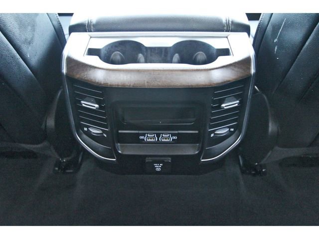 Used 2022 RAM 1500 Laramie AWD/4WD image 14