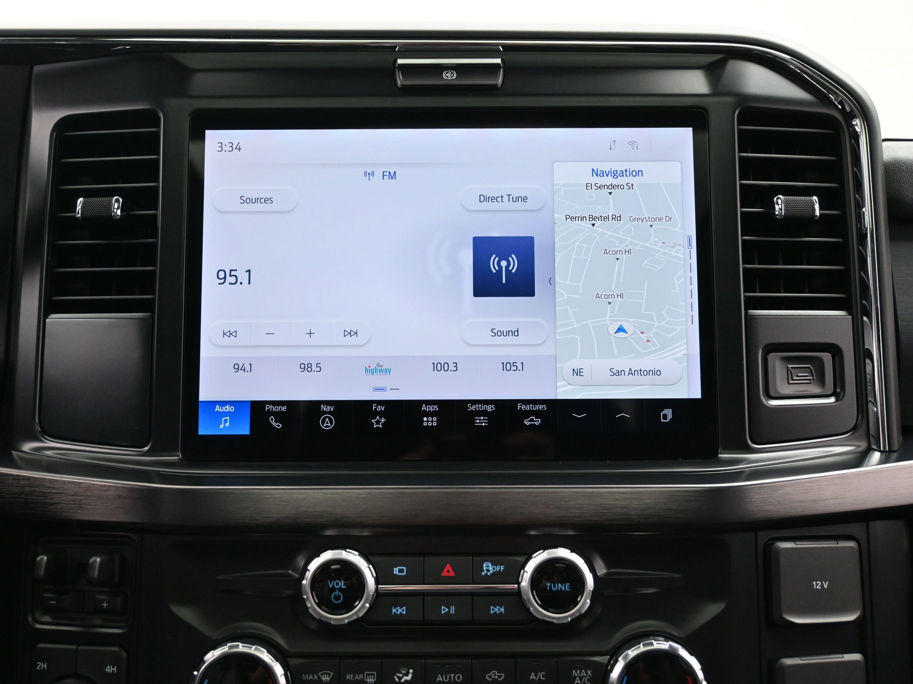 Used 2026 Ford F450 Lariat image 29