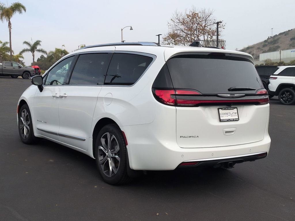 New 2026 Chrysler Pacifica Pinnacle w/ Trailer Tow Group image 7