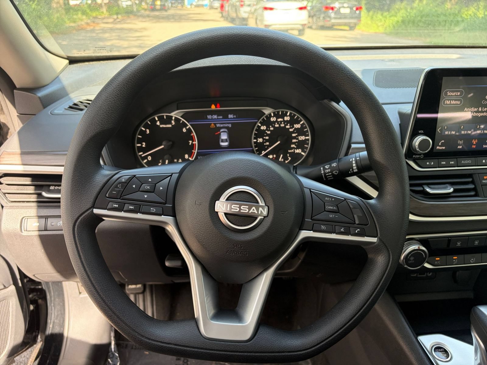 Used 2025 Nissan Altima 2.5 SV FWD image 23