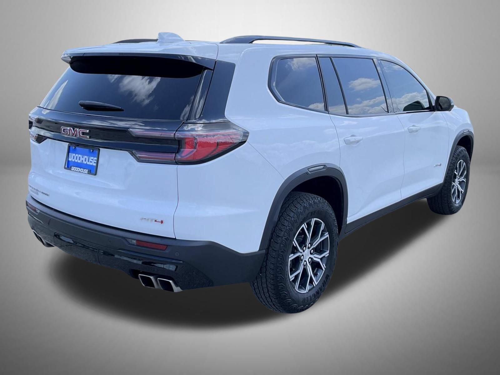 Certified 2024 GMC Acadia AT4 w/ Luxury Package AWD/4WD image 7