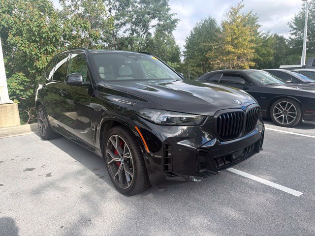 Used 2024 BMW X5 xDrive50e w/ Executive Package AWD/4WD image 3