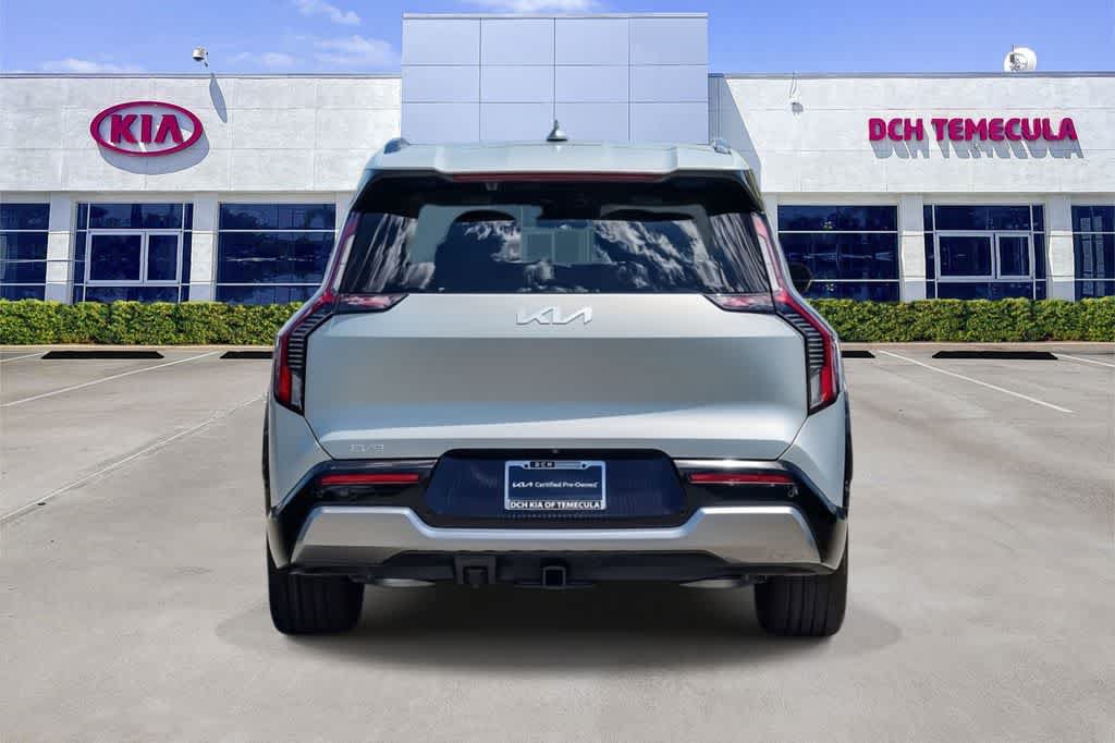 Certified 2024 Kia EV9 Land AWD/4WD image 5