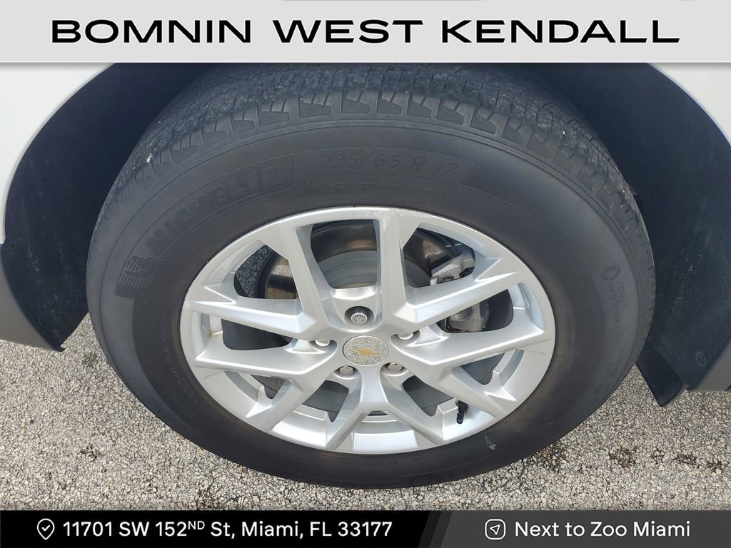 Used 2023 Chevrolet Equinox LT image 9