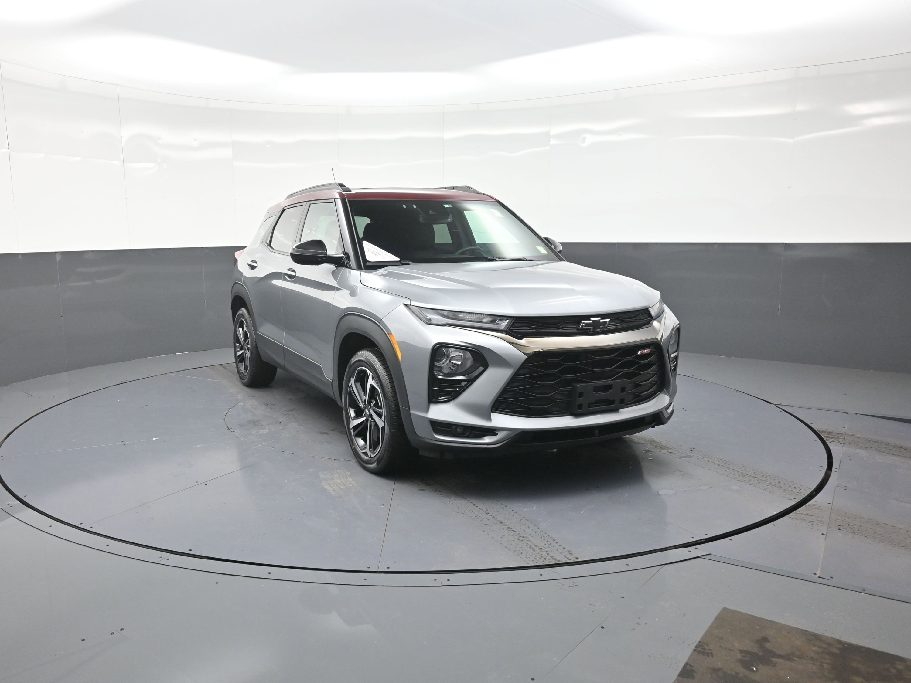 Used 2023 Chevrolet TrailBlazer RS w/ Sun and Liftgate Package image 5