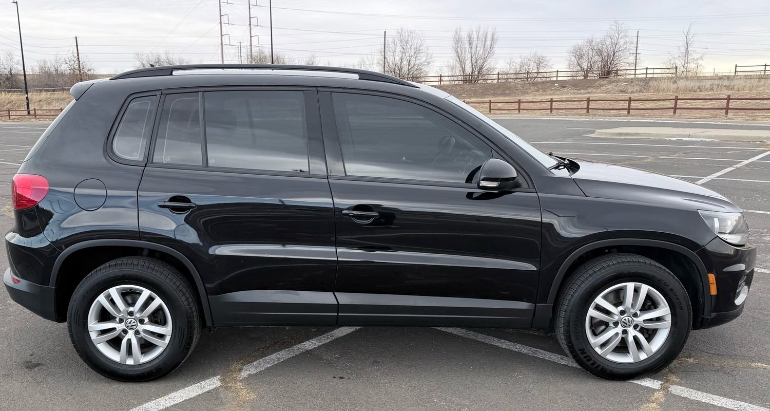 Used 2016 Volkswagen Tiguan S image 4
