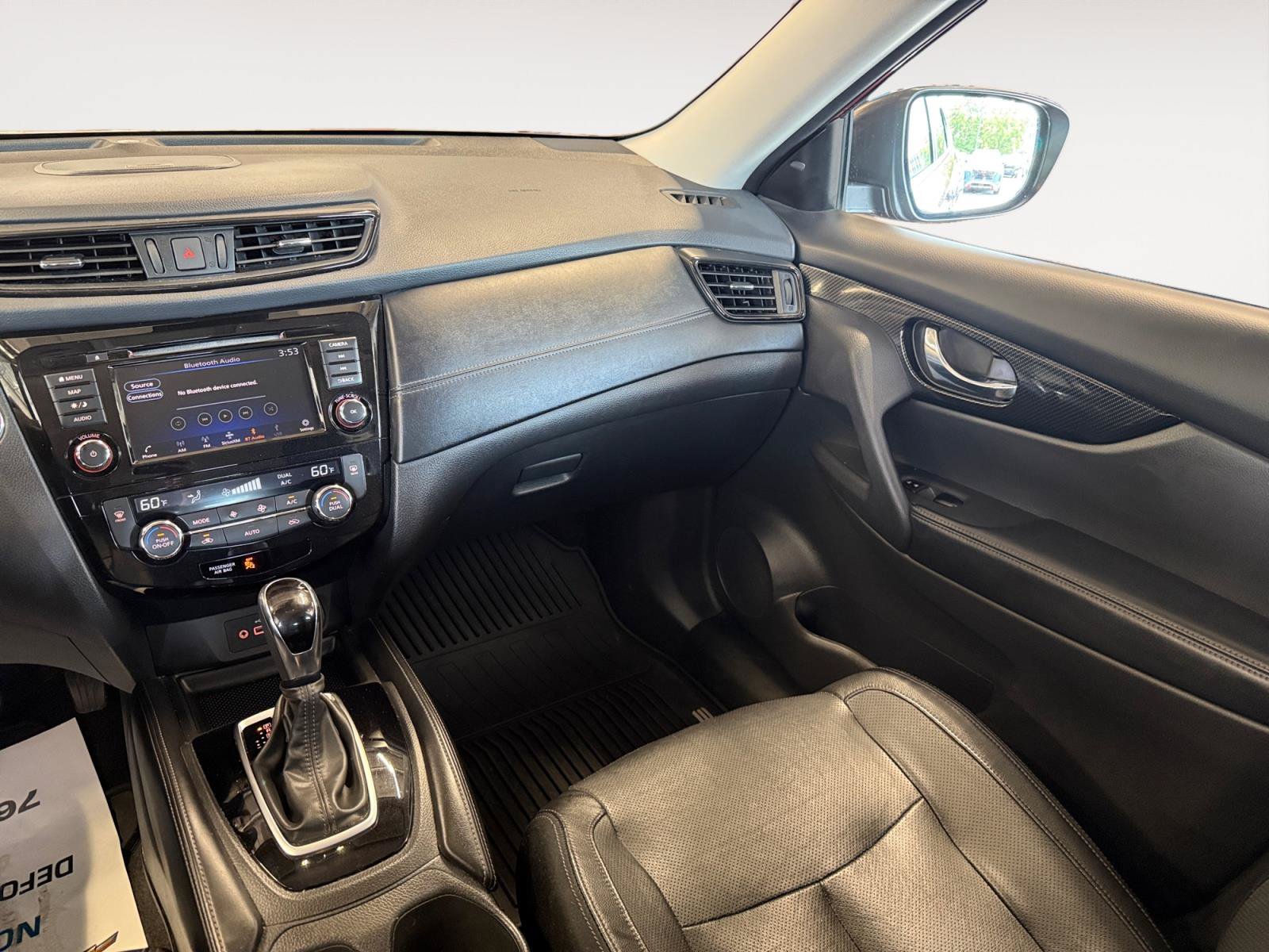 Used 2018 Nissan Rogue SL FWD image 12