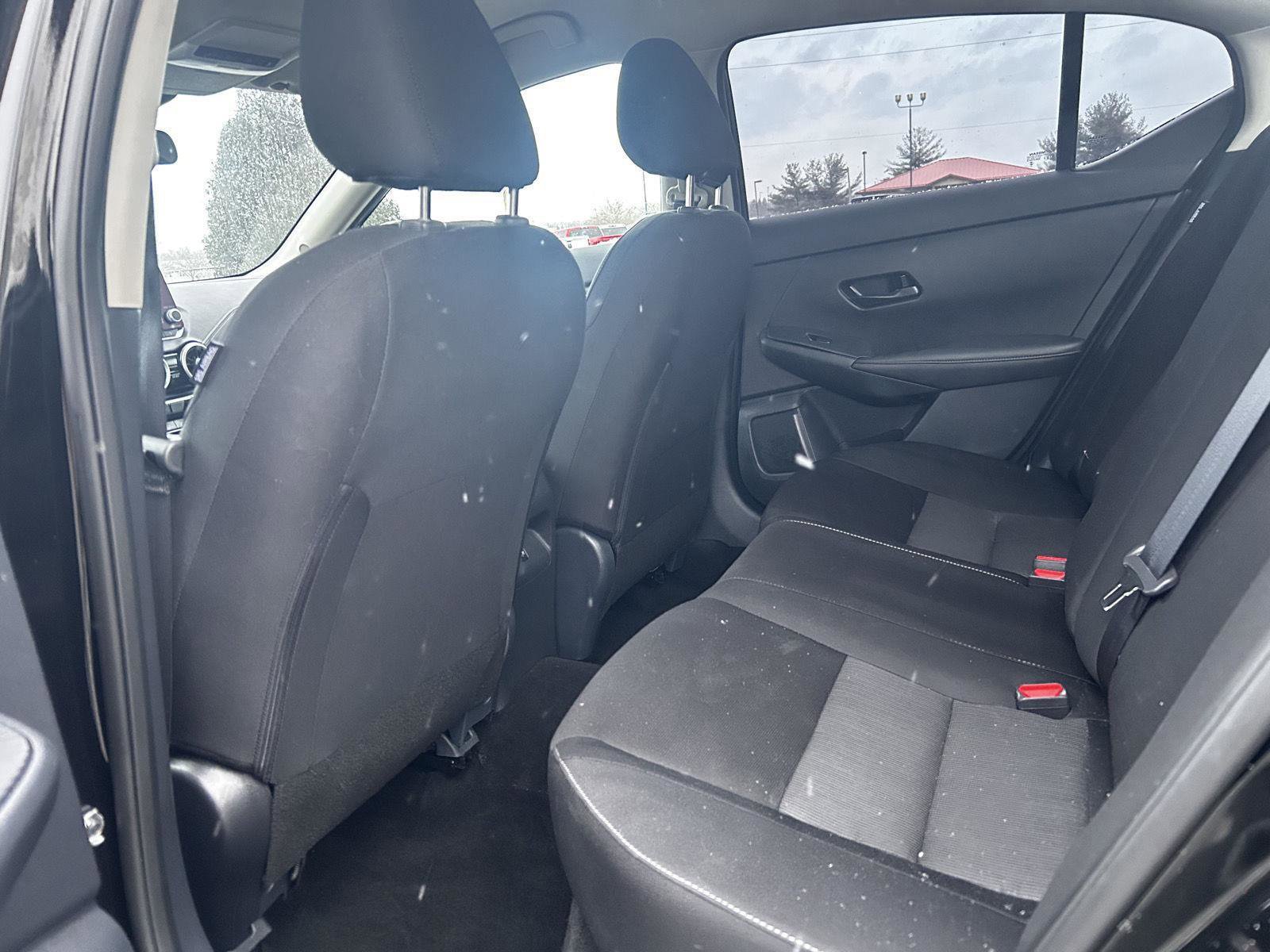 Used 2025 Nissan Sentra SV image 11